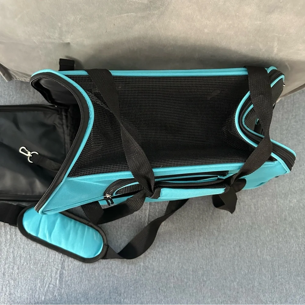 ELITE FIELD Soft Sided Pet Carrier Sky Blue